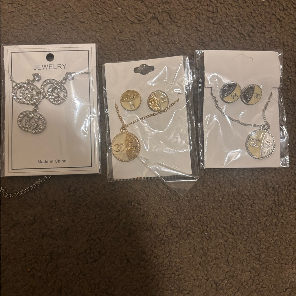 Elegant Silver and Gold Pendant Necklace Sets